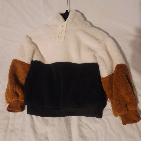 Kids pullover hoodie with bear ears size 6 - Picture 2 of 6